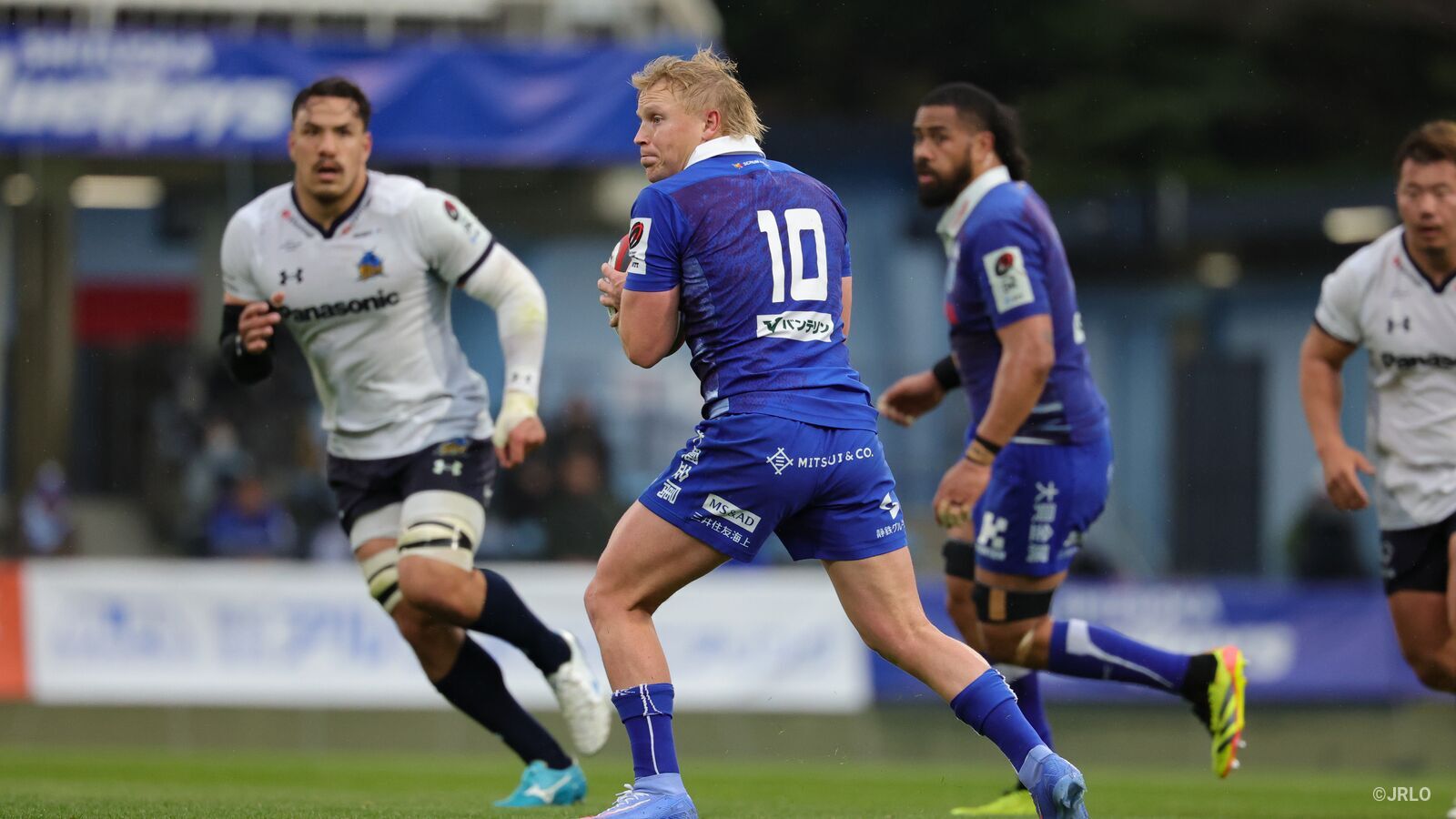 埼玉パナソニックワイルドナイツ vs 静岡ブルーレヴズ（NTTジャパン